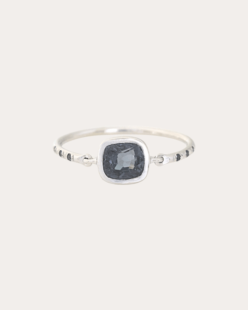 Yi Collection Women's Black Spinel & Black Diamond Petite Circle Ring 18K Gold
