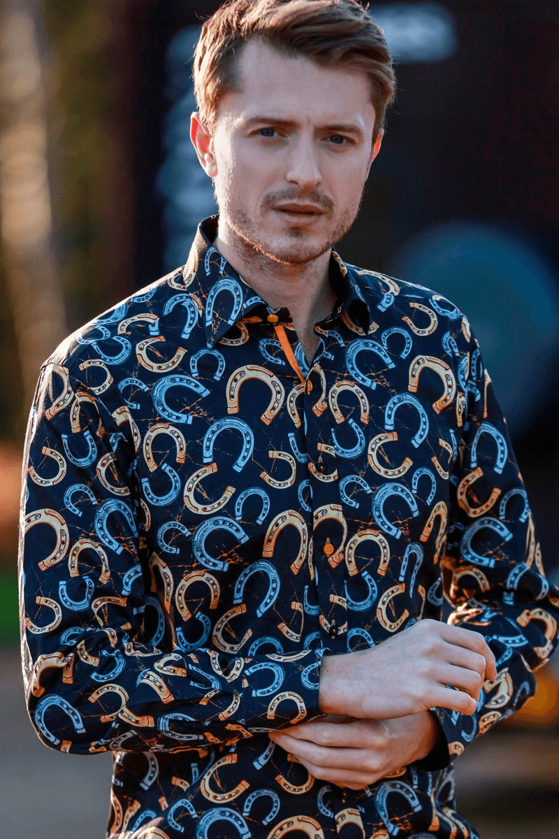 HORSESHOE EQUESTRIAN PRINT SHIRT