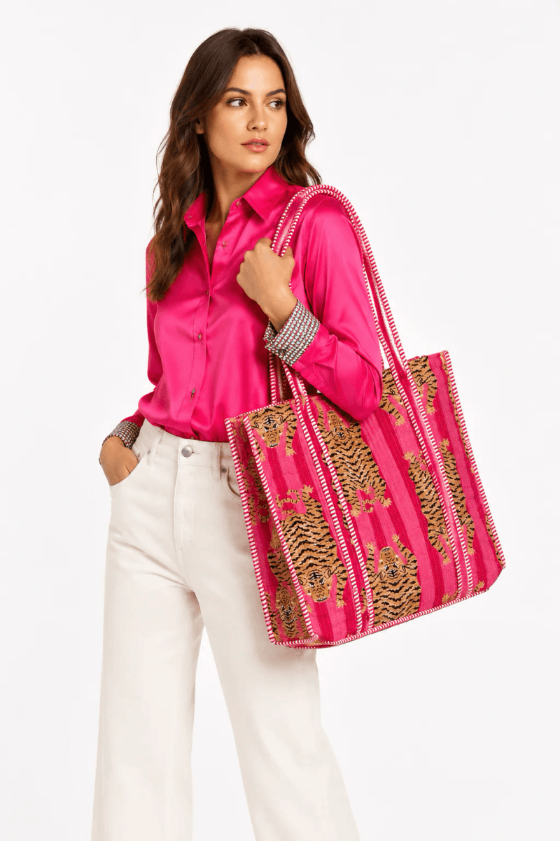 TIGER FUCHSIA QUILTED TOTE BAG